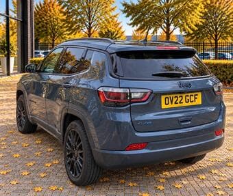 2022 Jeep Compass, photo 3 of 3